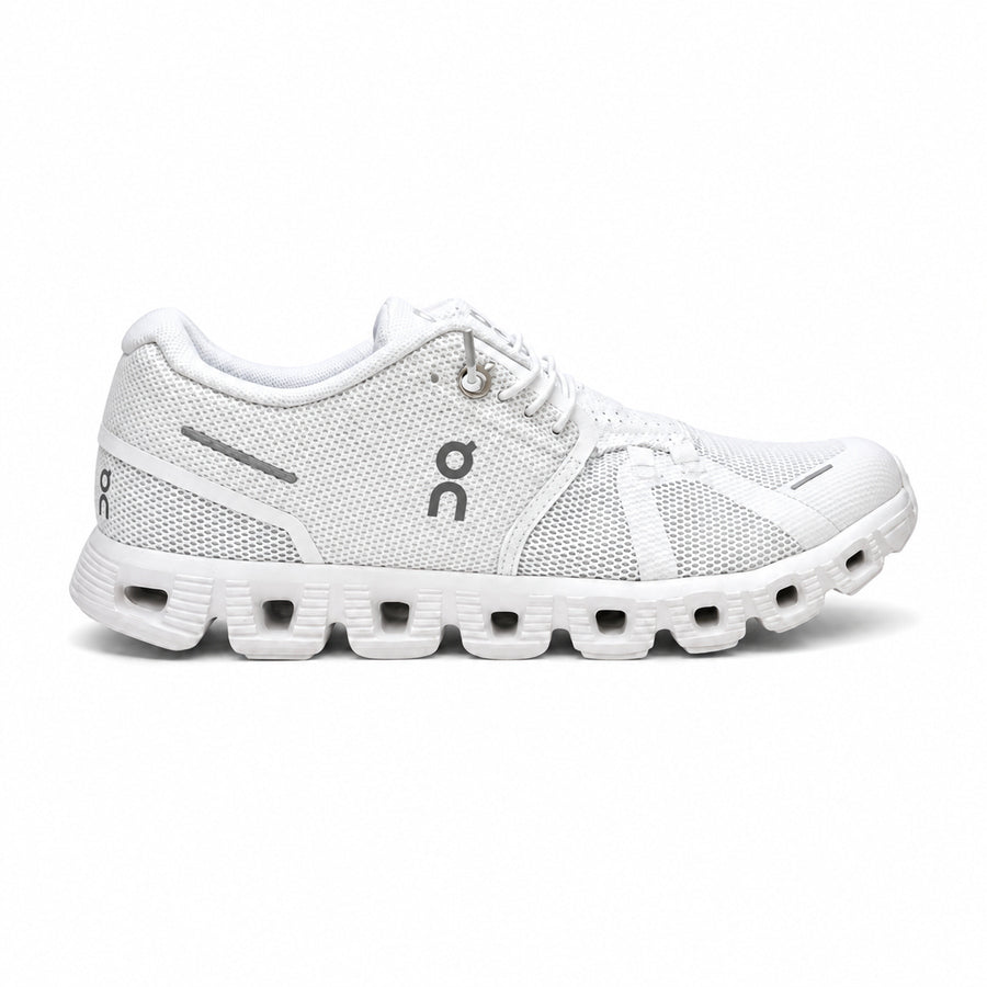 On Cloud 5 Waterproof (WMN) – All White