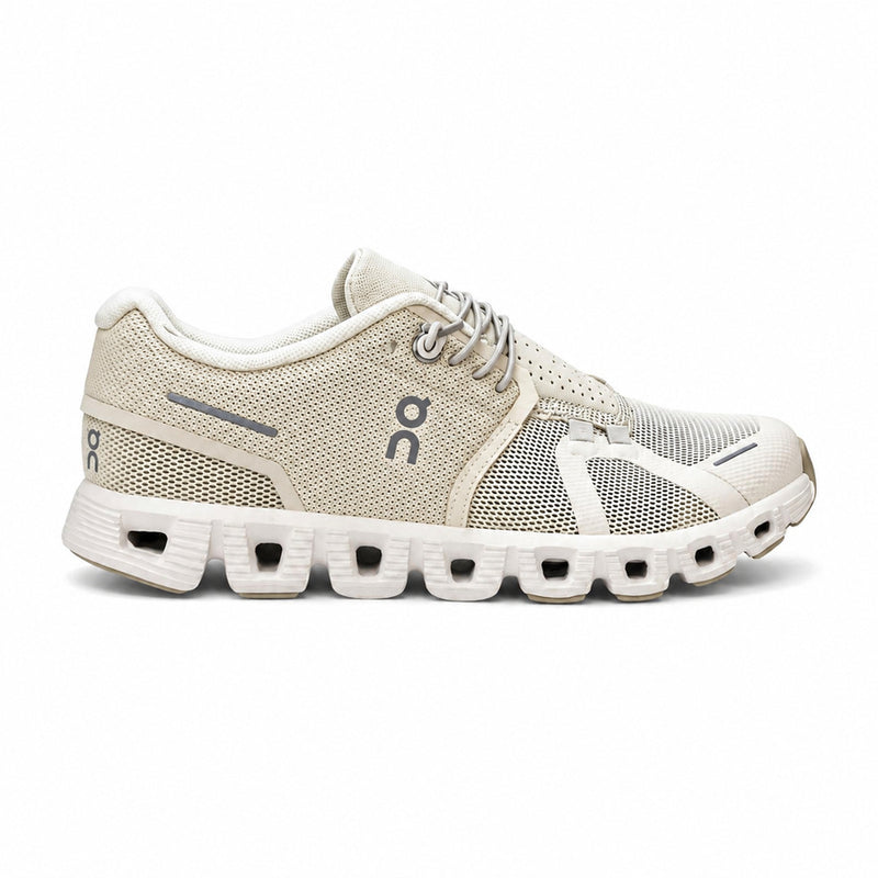 On Cloud 5 Waterproof (WMN) – Pearl  White