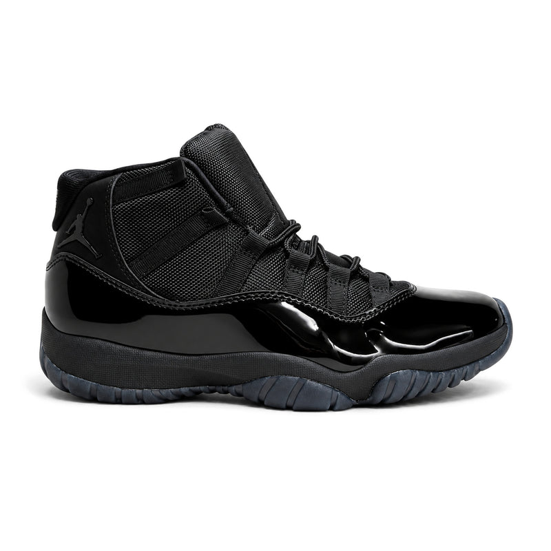 Air Jordan 11 Retro Cap and Gown